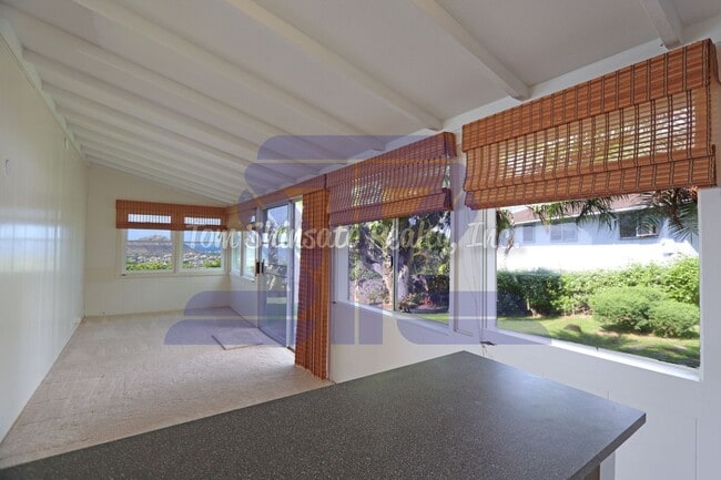 Building Photo - 3 bedroom house in Maunalani Heights