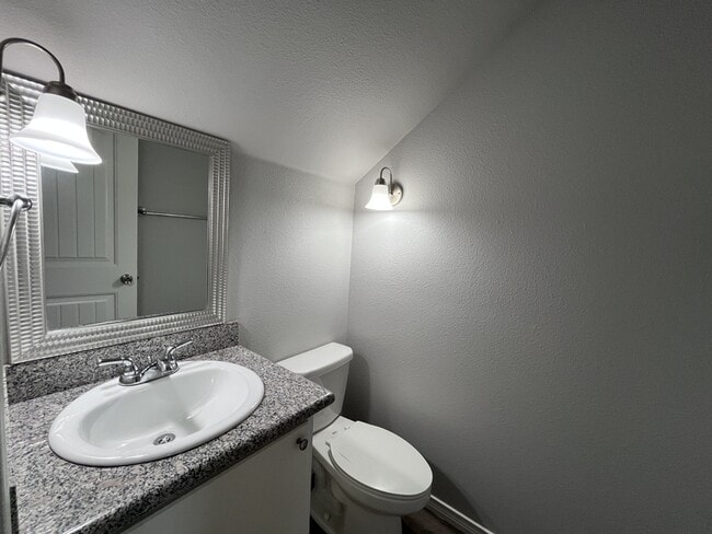 Foto del edificio - 3430 Itasca St