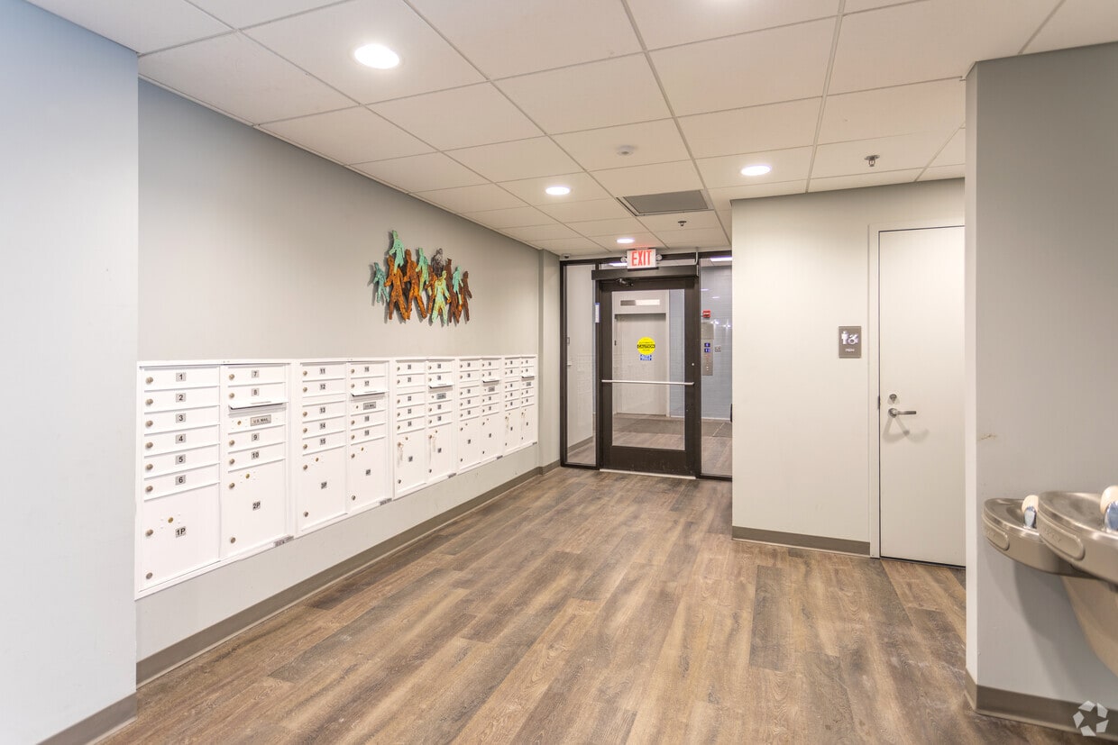15 E Grant St Minneapolis Mn 55403