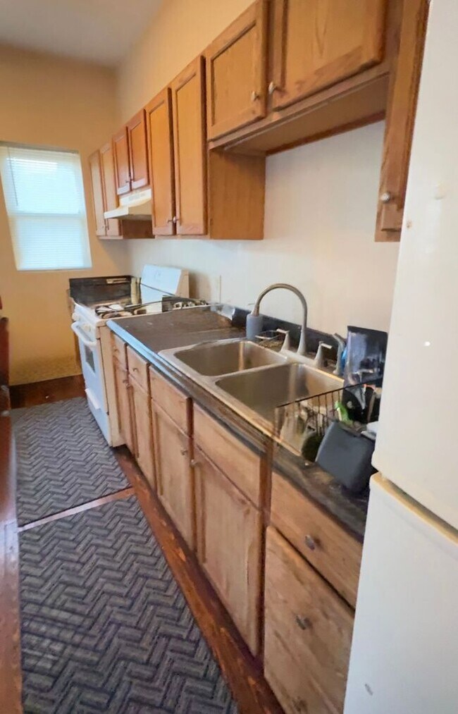 Foto del edificio - 283 W Main St