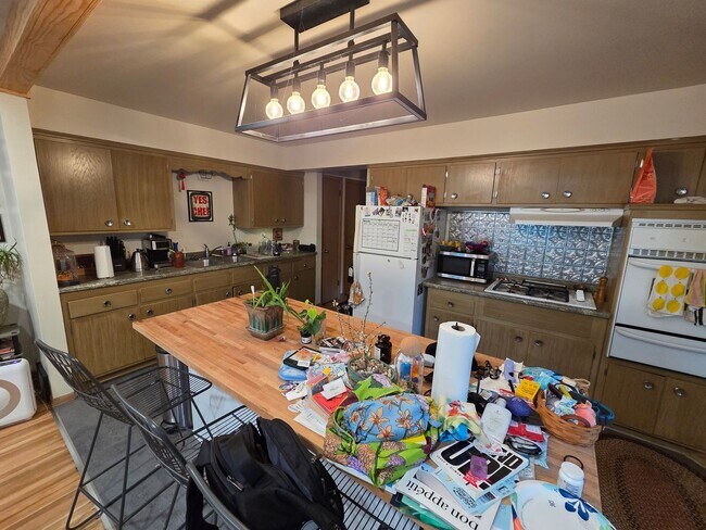 Foto del edificio - 4229-4231 Unity Ave N