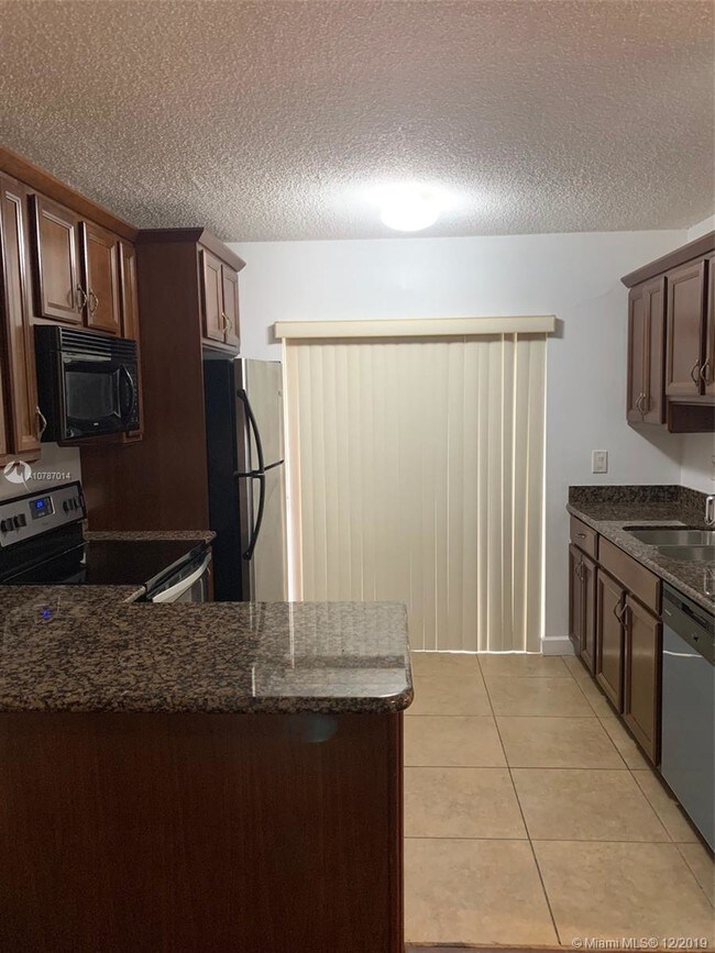 Foto del edificio - 7999 SW 152nd Ave