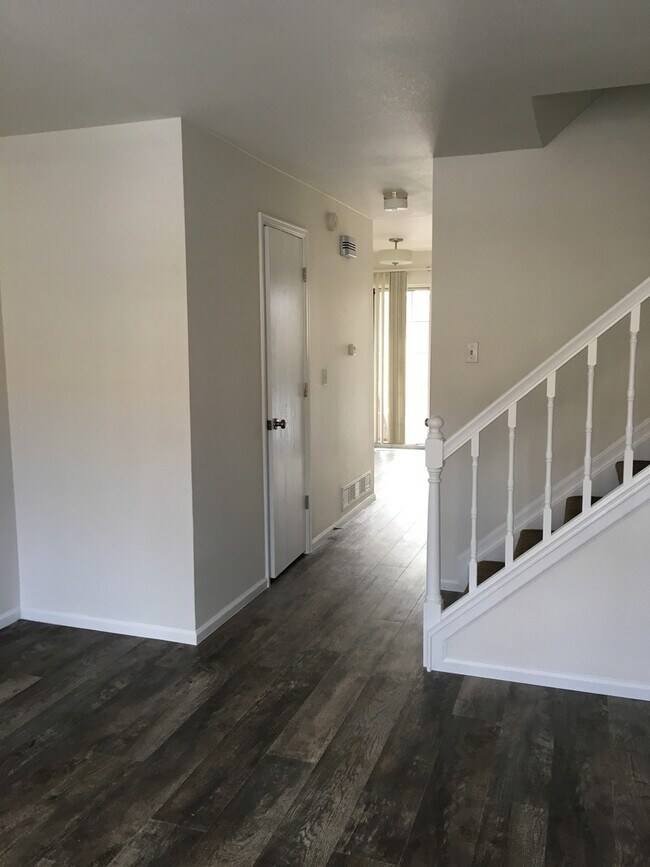 Building Photo - 109 Pheasant Run