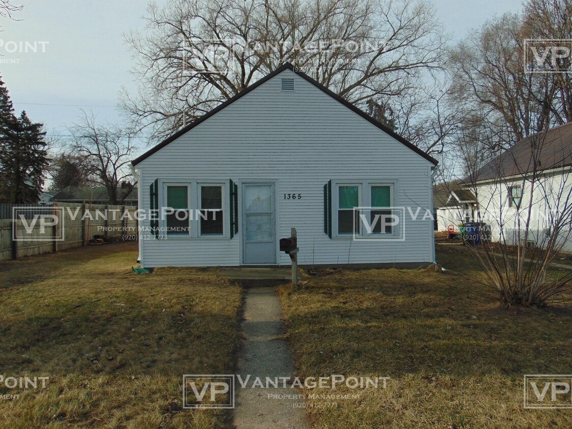 Primary Photo - 1365 W Mason St