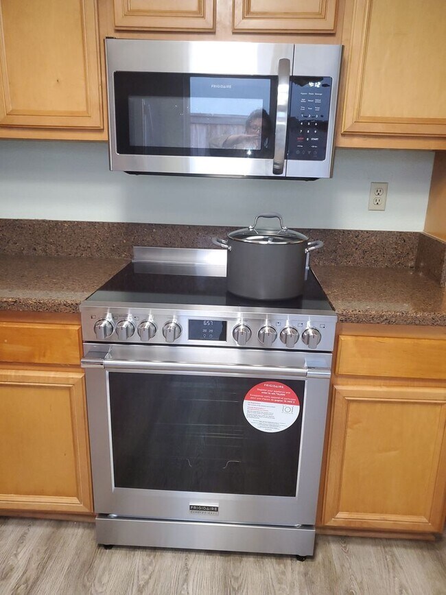 Foto del edificio - 4957 Del Monte Ave