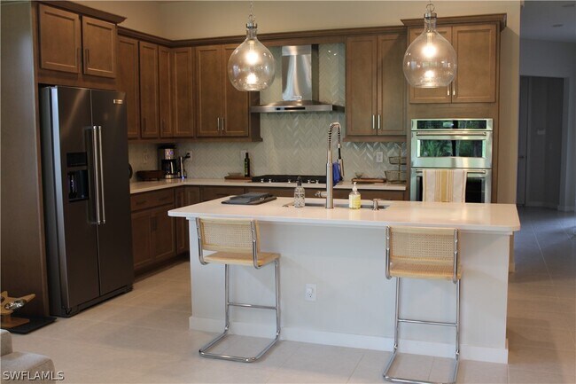 Foto del edificio - 14620 Kingfisher Lp