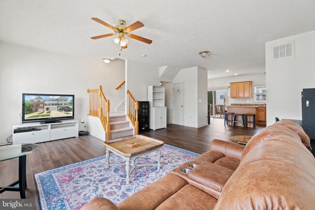 Building Photo - 102 Tradewinds Terrace