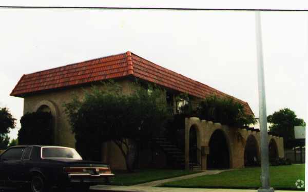 Building Photo - 1601 Cordoba Ln