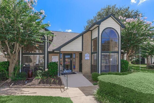 Foto del edificio - 2701 13th Ave N