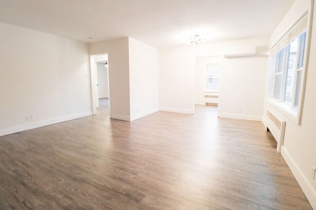 Building Photo - 1823 Griswold Dr