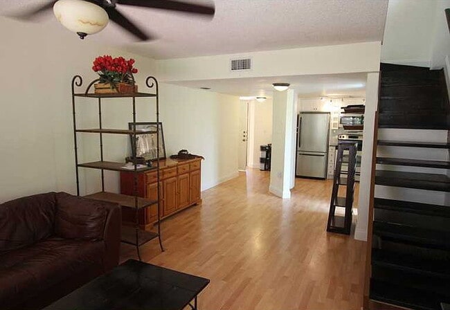 Photo - 5750 Turin St Apartment