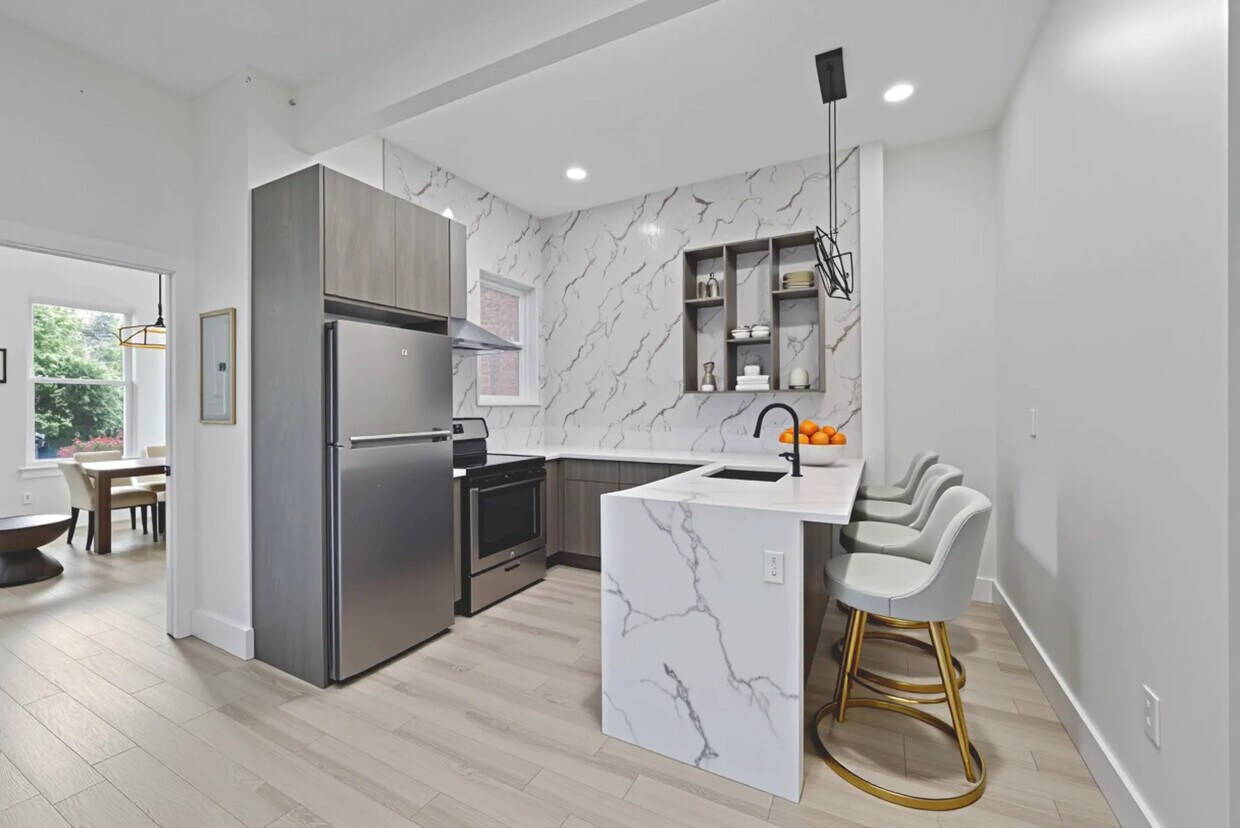 Foto principal - 670 Ocean Ave
