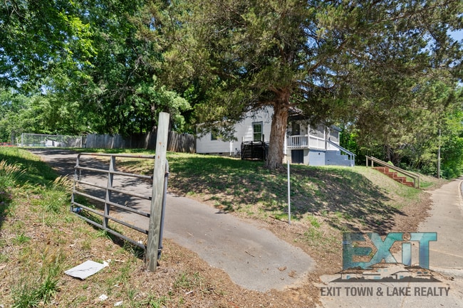 Building Photo - Freshly Updated 2BR Home Near Downtown Roanoke Rapids