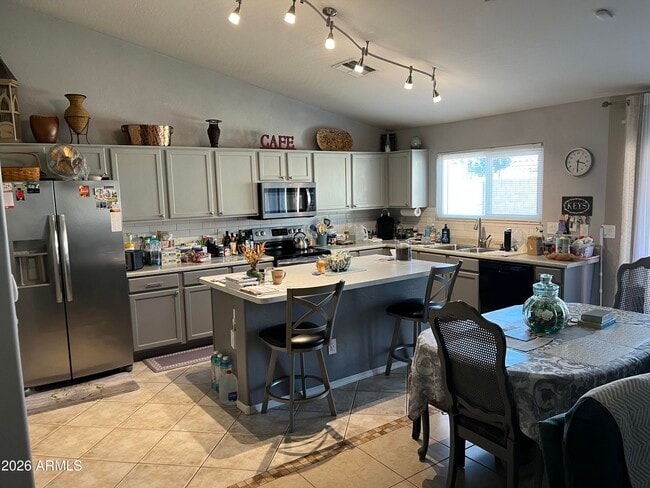 Foto del edificio - 9260 W Caron Cir