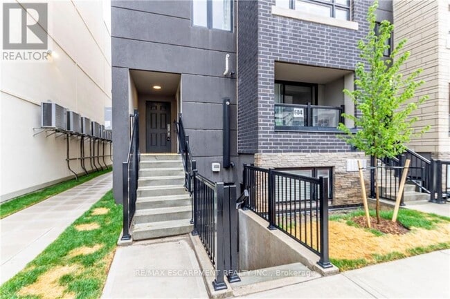 Building Photo - 1129 Cooke Blvd.