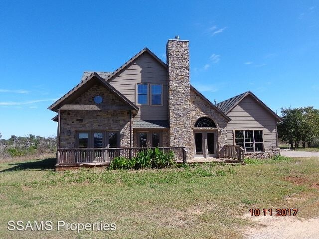 Primary Photo - 15701 Onyx Ave