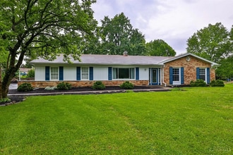 Building Photo - 3155 S Whitetree Cir