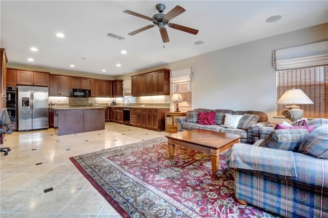 Building Photo - 12632 Chimney Rock Dr