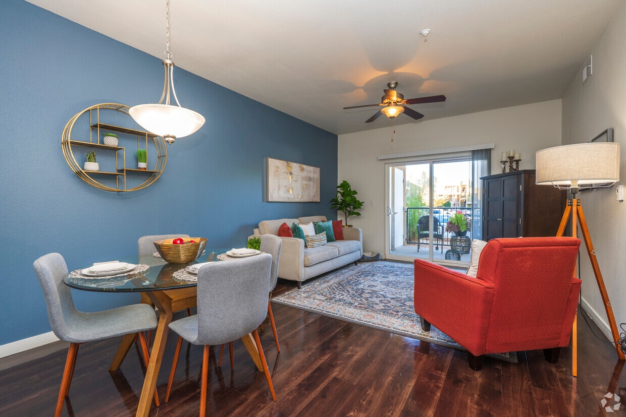 Primary Photo - San Isidro - Washer/Dryer Included