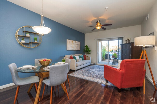 Interior Photo - San Isidro - Washer/Dryer Included Interior Photo - San Isidro - Washer/Dryer Included