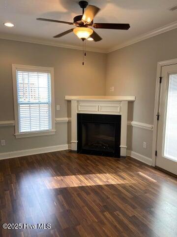Building Photo - 1629 Cambria Dr