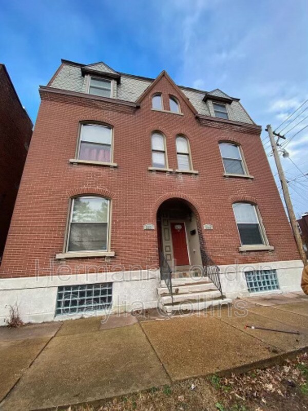 Primary Photo - 2849 Utah St