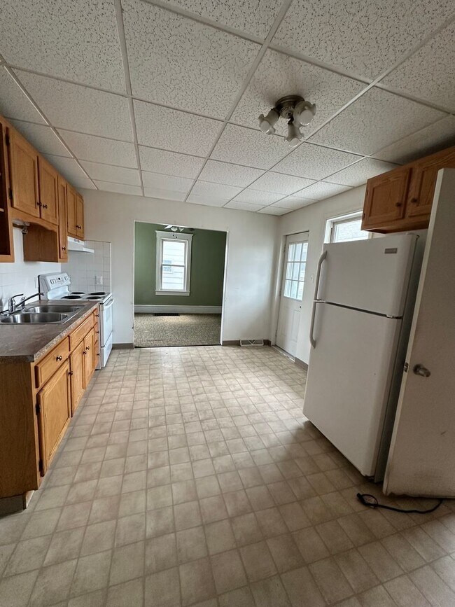 Foto del edificio - 369-371 New Grove St