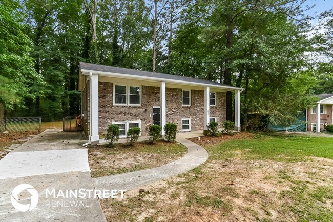 Foto del edificio - 2882 Green Trail Dr