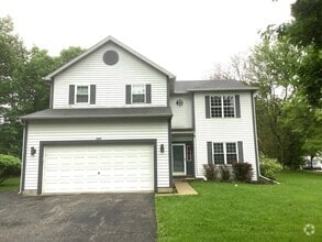 Building Photo - 8601 Sycamore Ct