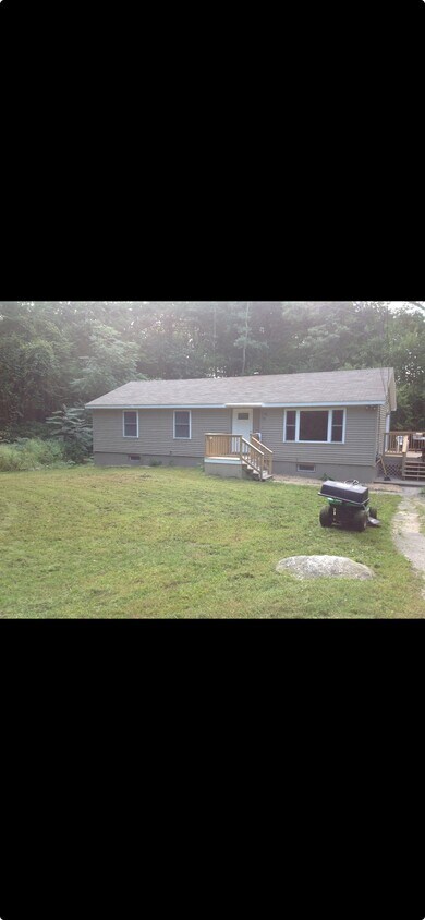 Foto principal - 118 Worcester Providence Tpke