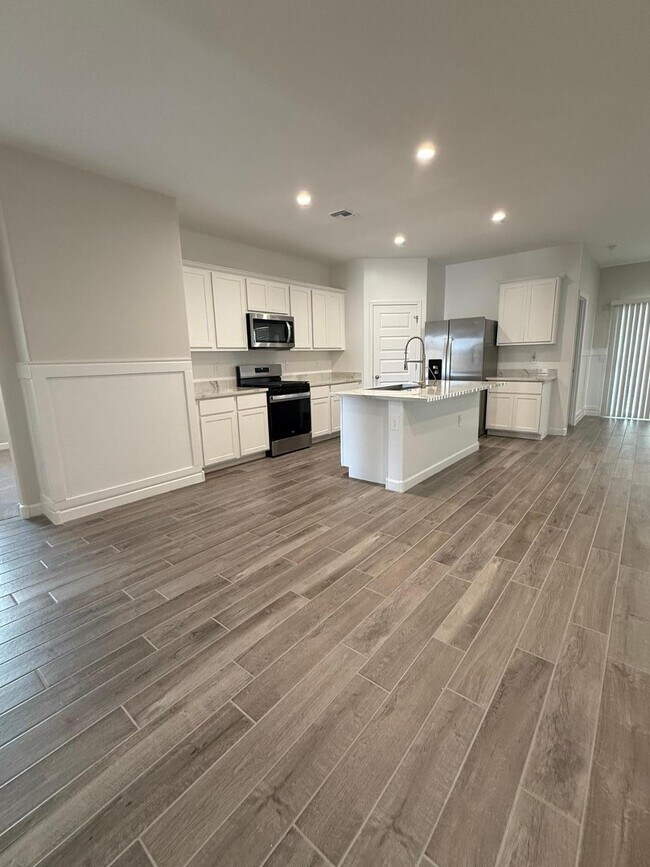 Foto del edificio - 2229 W Starfire Ave