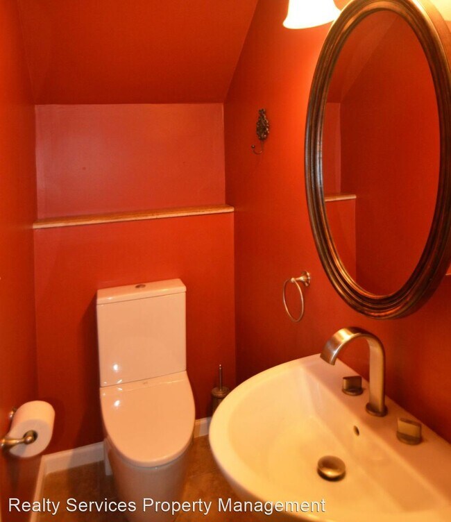 Foto del edificio - 3 br, 3.5 bath House - 781 Wyndhurst Drive