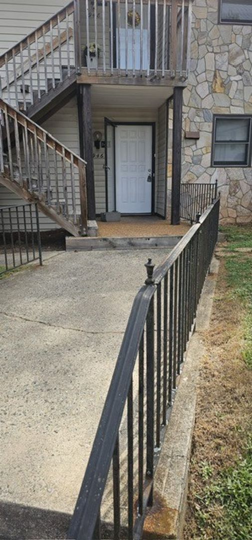 Foto del edificio - 946 S Ridge Ct