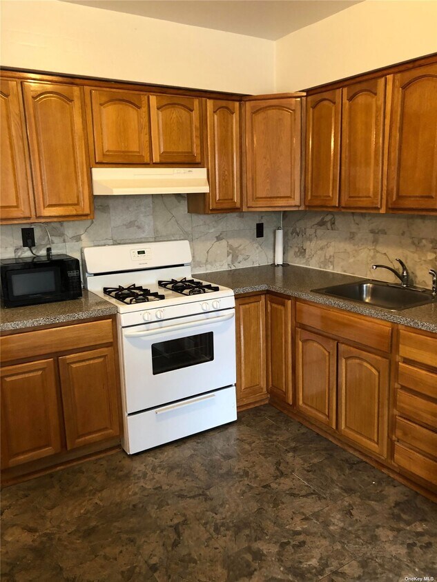 8807 Arion Rd Unit 2, Queens, NY 11417 Apartment for Rent in Queens