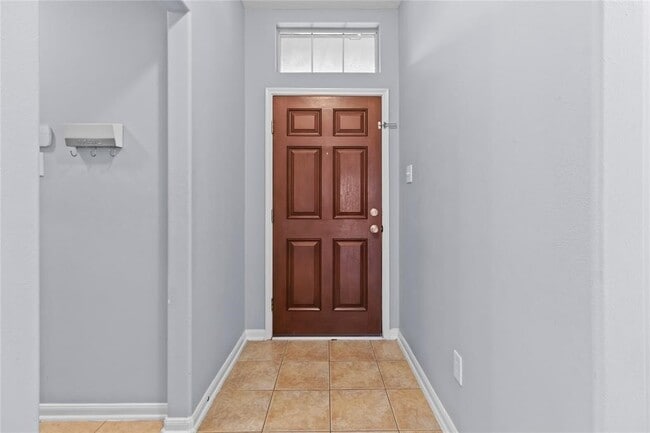 Foto del edificio - 7454 Riven Oaks Ct