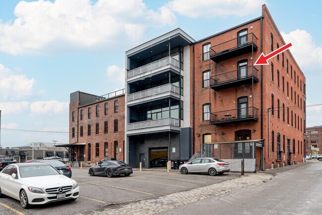 Foto del edificio - 225 N 4th St