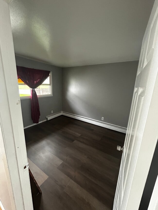 Building Photo - 3112 Prial Ave