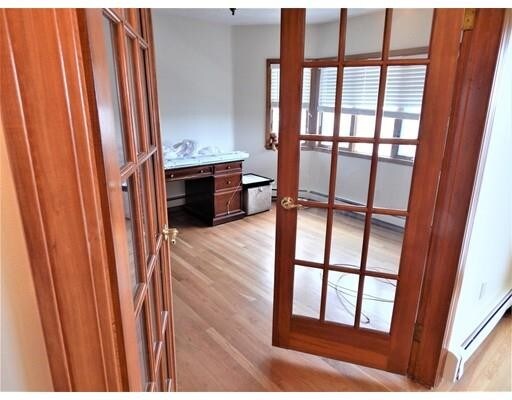 Building Photo - MLS Property Information Network