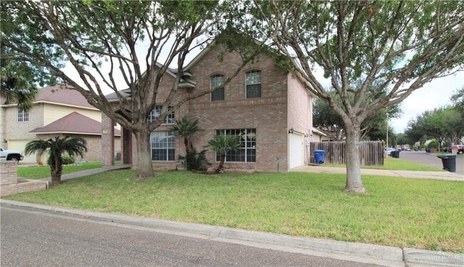 Building Photo - 25 N 22nd St