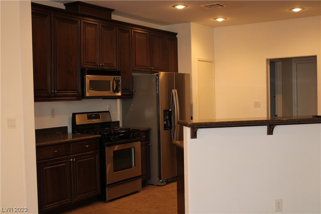 Foto principal - 1362 Crystal Hill Ln