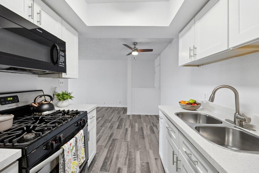 Madera at Metro - 3161 W Cheryl Dr Phoenix, AZ 85051 | Apartments.com