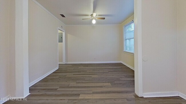 Foto del edificio - 610 Edgewood Ave S