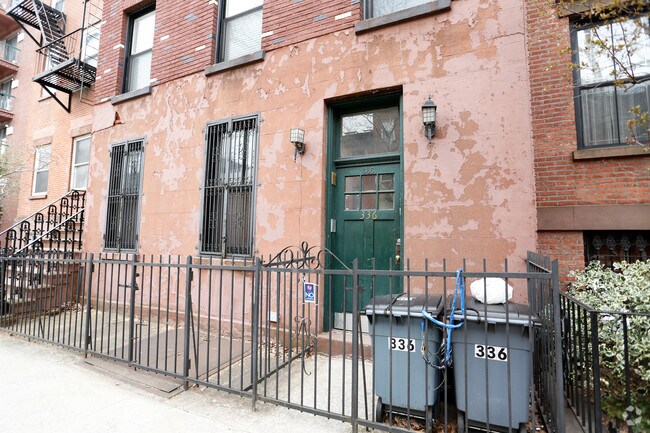 Building Photo - 336 Degraw St