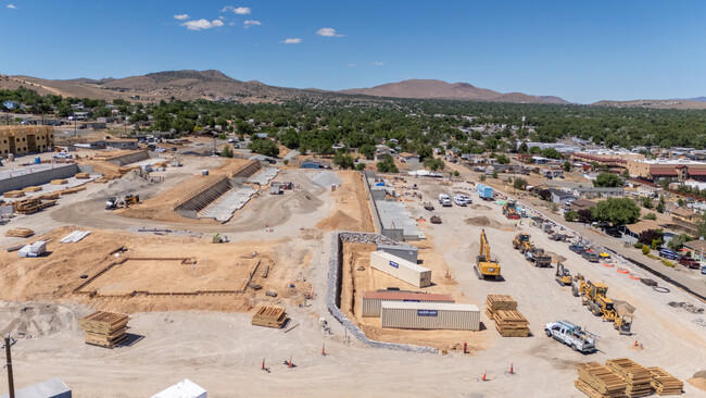 Building Photo - The Ridge at Sun Valley