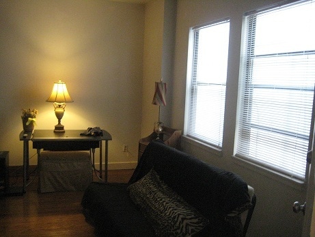 Foto del edificio - 706 Summerlea St