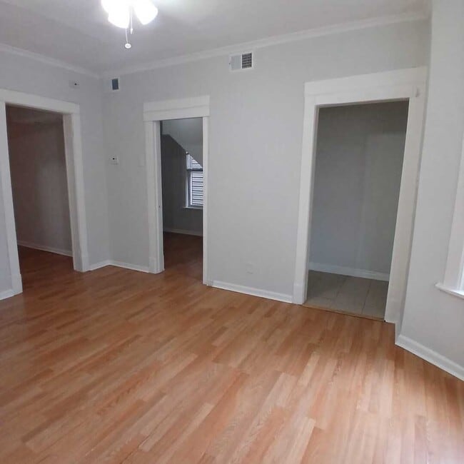 Foto del edificio - 2026 N Kedvale Ave