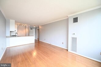 Building Photo - 1301 20th St NW