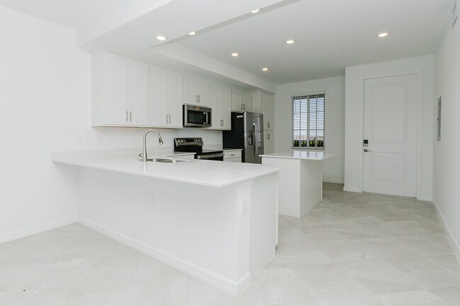 Foto del edificio - 5583 Double Eagle Cir