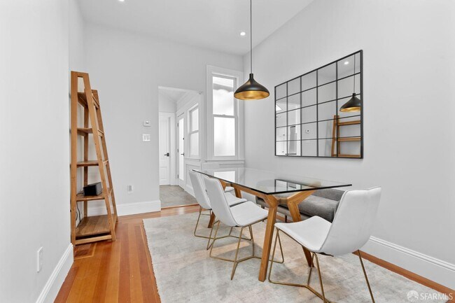 Foto del edificio - 59 Lundys Ln