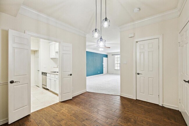 Foto del edificio - 2700 Revere St